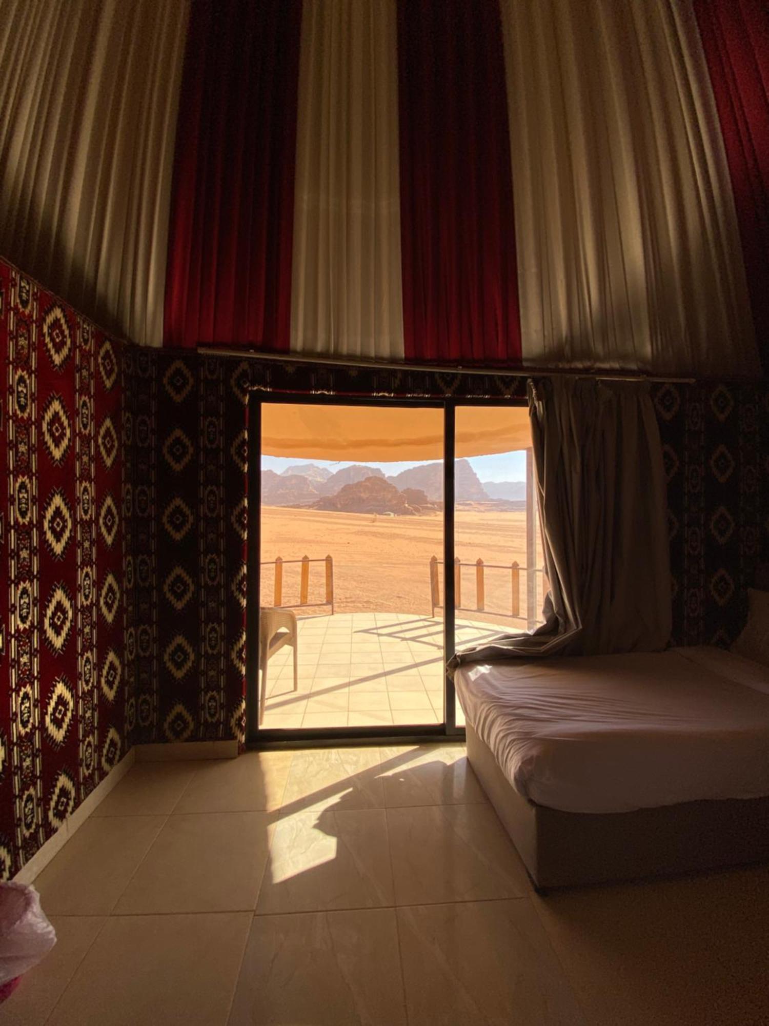 Flower Life Camp Wadi Rum Eksteriør bilde